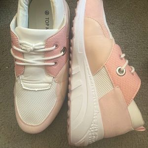 Pink platform sneakers size womens 8.5
